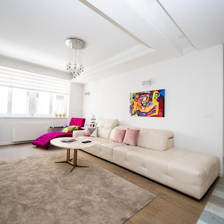 Modern Stay In The City Center SJJ Buitenkant foto