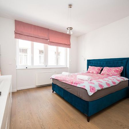 Modern Stay In The City Center SJJ Buitenkant foto