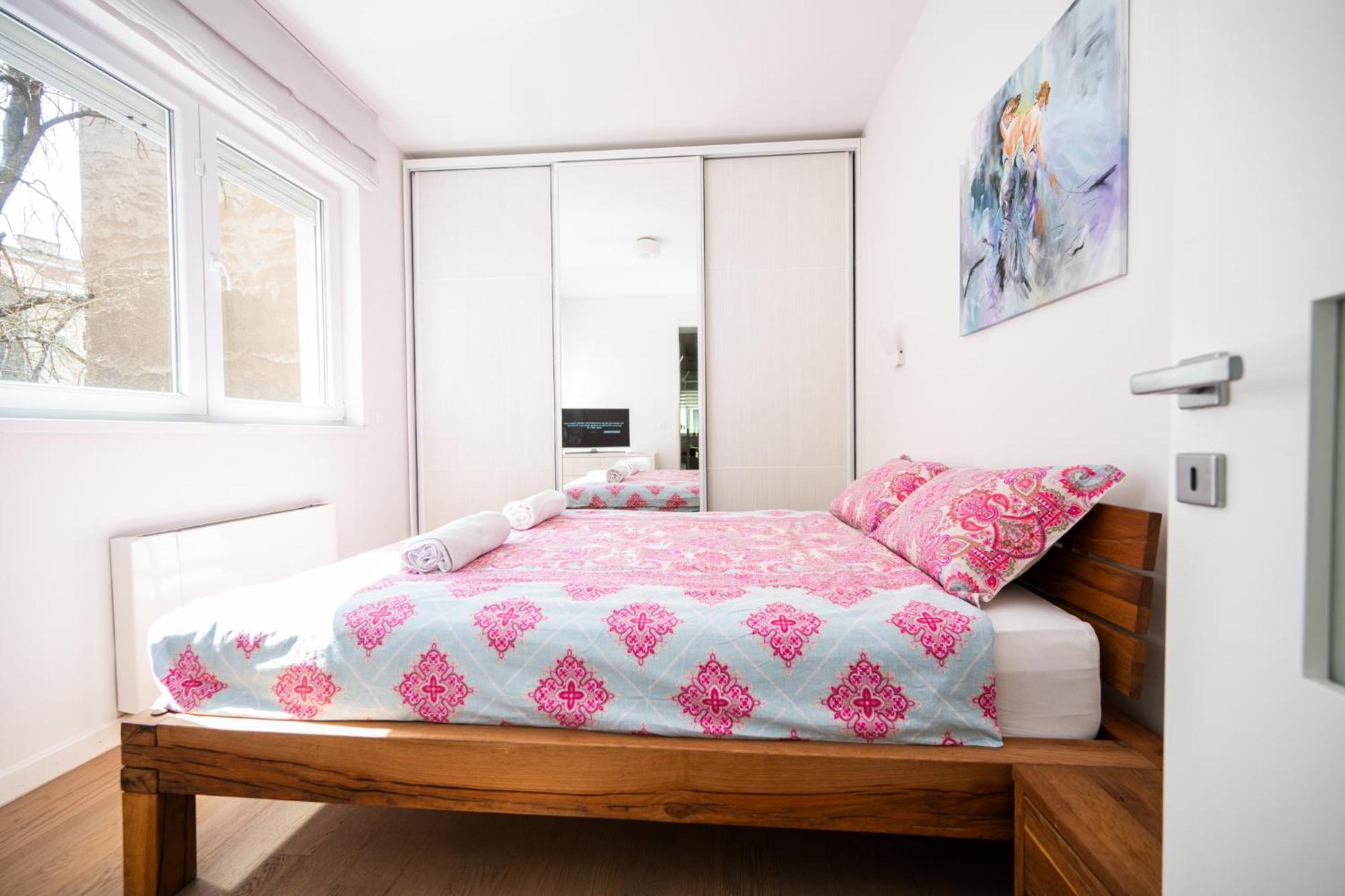 Modern Stay In The City Center SJJ Buitenkant foto